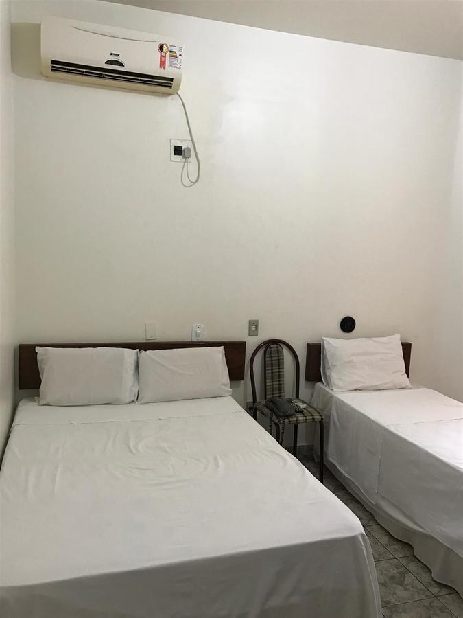 Hotel Colorado วีลเยนา ภายนอก รูปภาพ